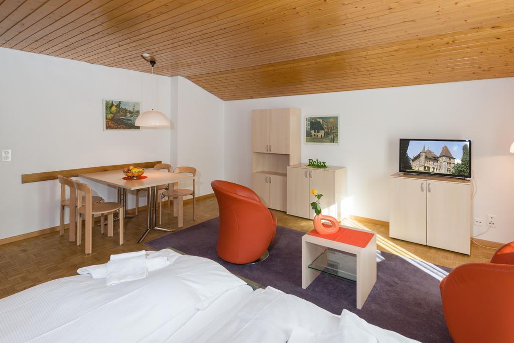 Postgebaeude Appartement Grächen Buitenkant foto
