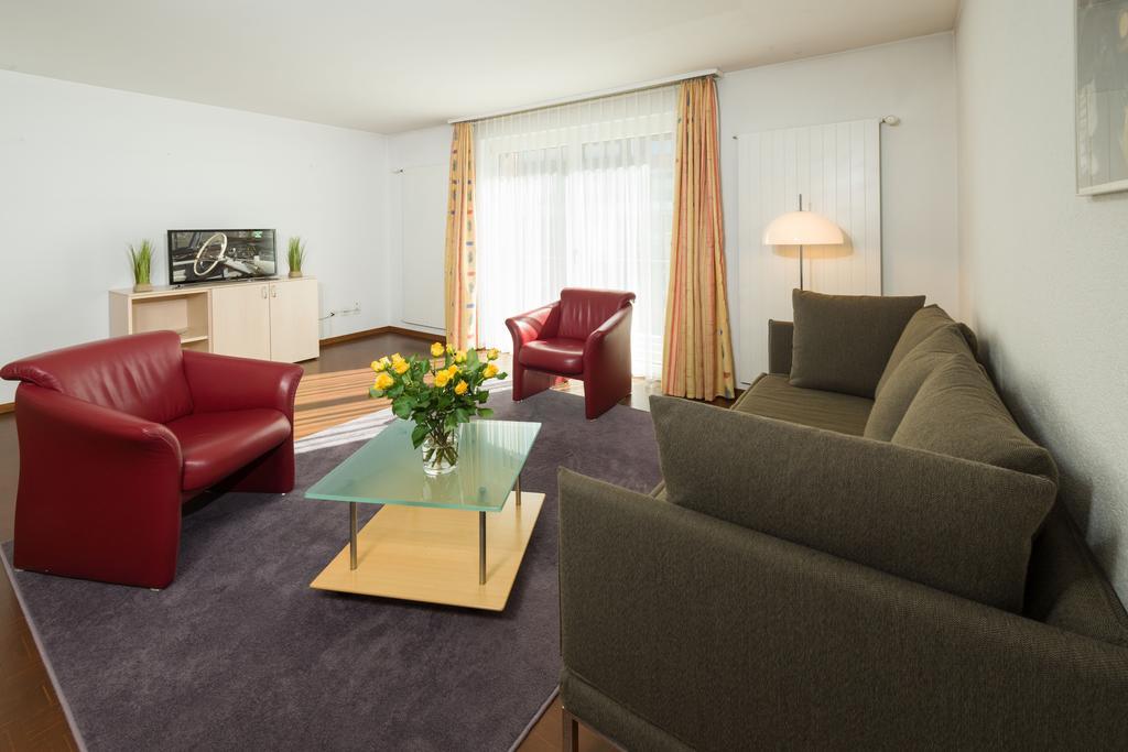 Postgebaeude Appartement Grächen Buitenkant foto